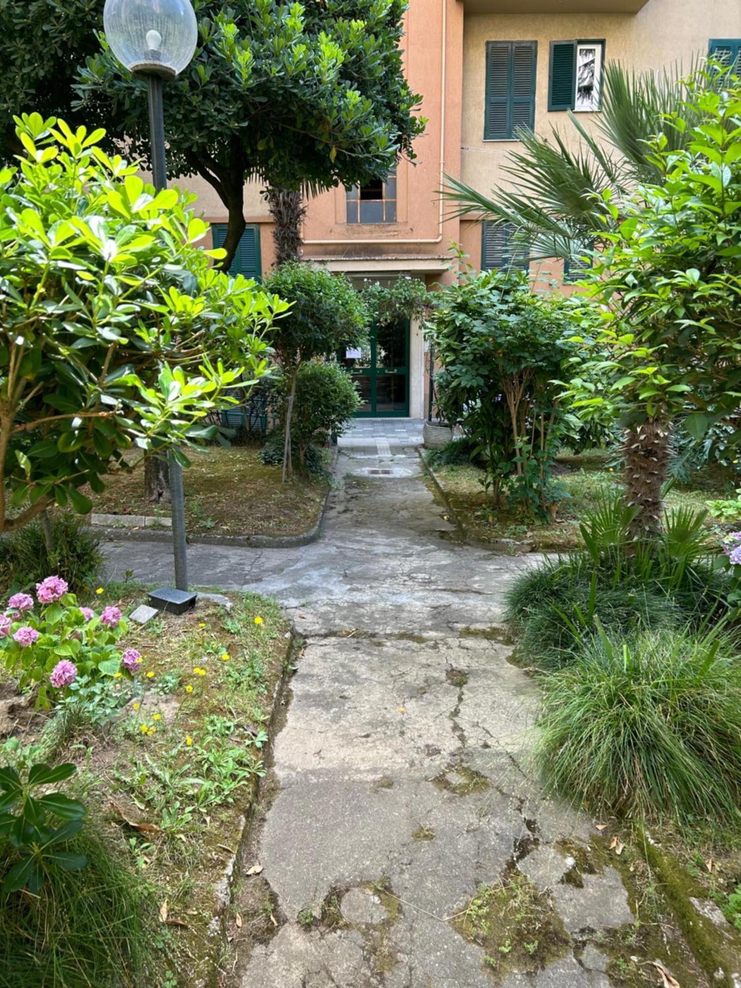 Roma Apartment Holiday Exterior photo